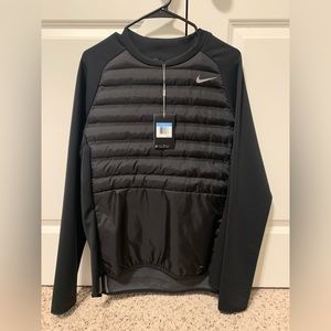 Men’s Nike Aeroloft Sweatshirt - Medium